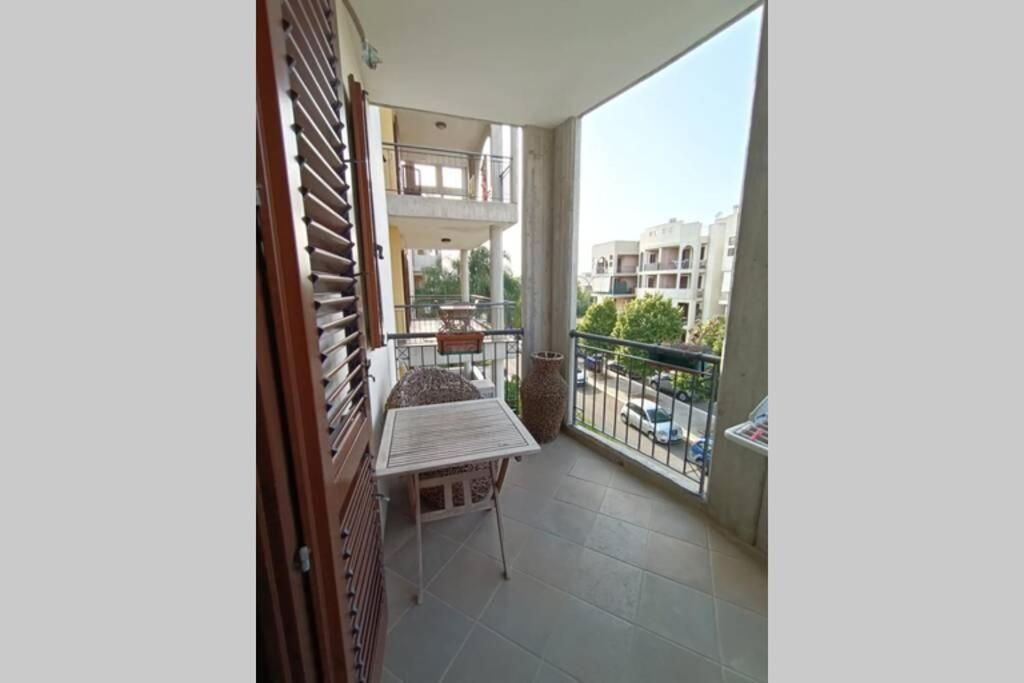 Appartamento A Cinque Minuti Dal Centro Di เลชเช ภายนอก รูปภาพ
